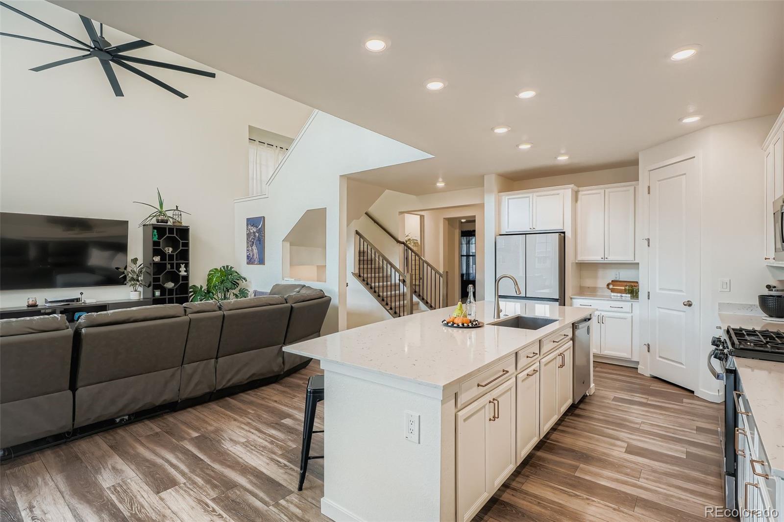 10008 Vaughn Street Commerce City CO 80022