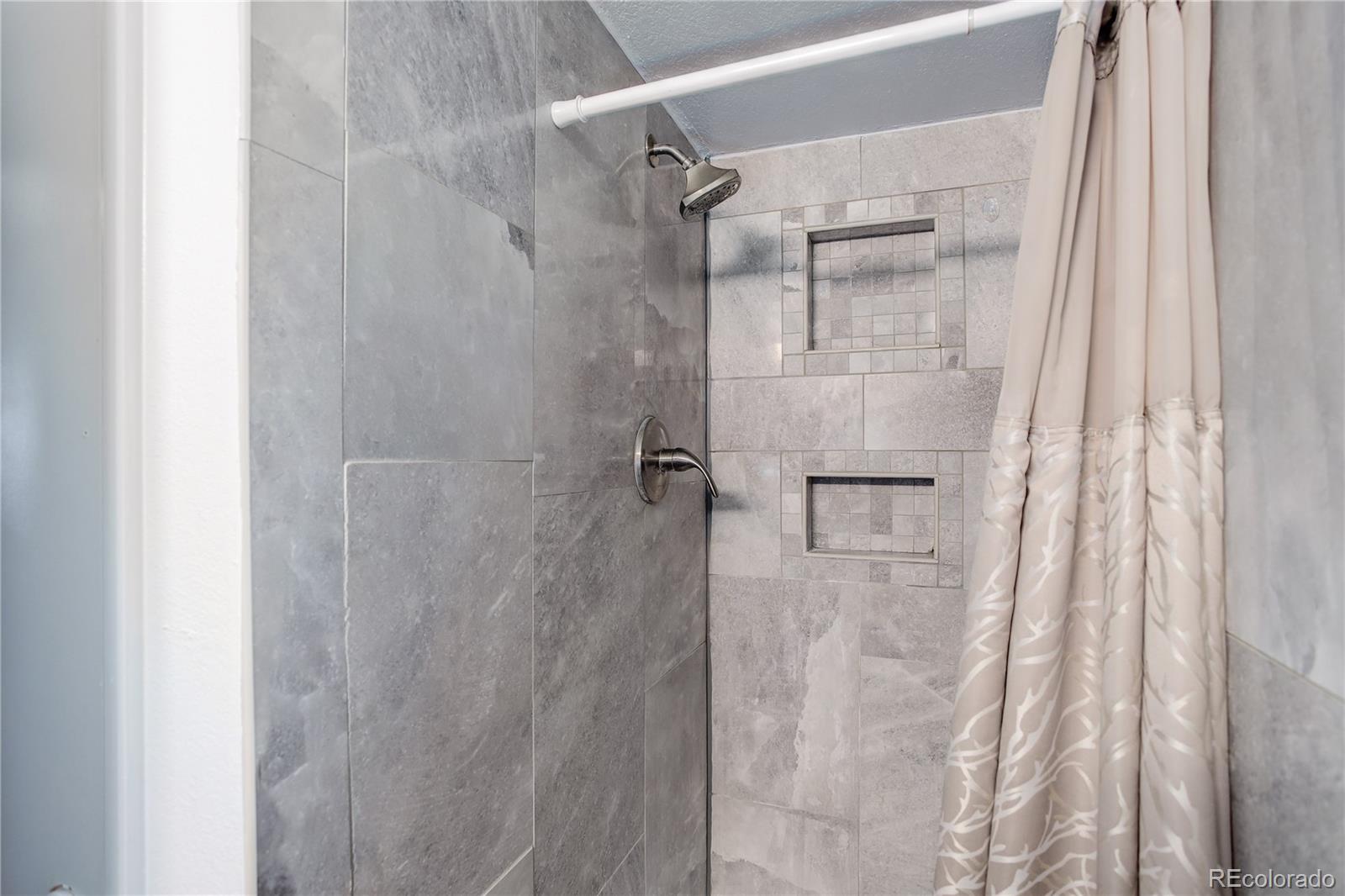 5861 S Orleans Way Centennial CO 80015