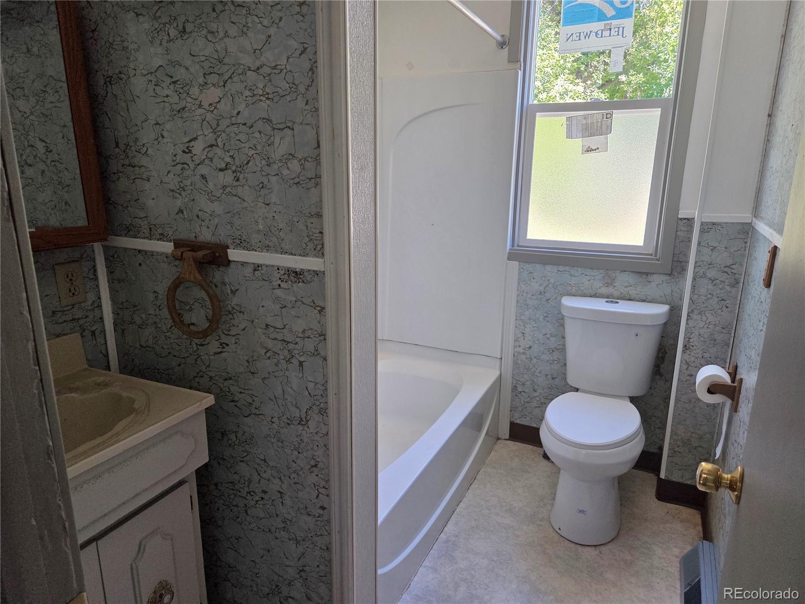 407 Carson Street Brush CO 80723