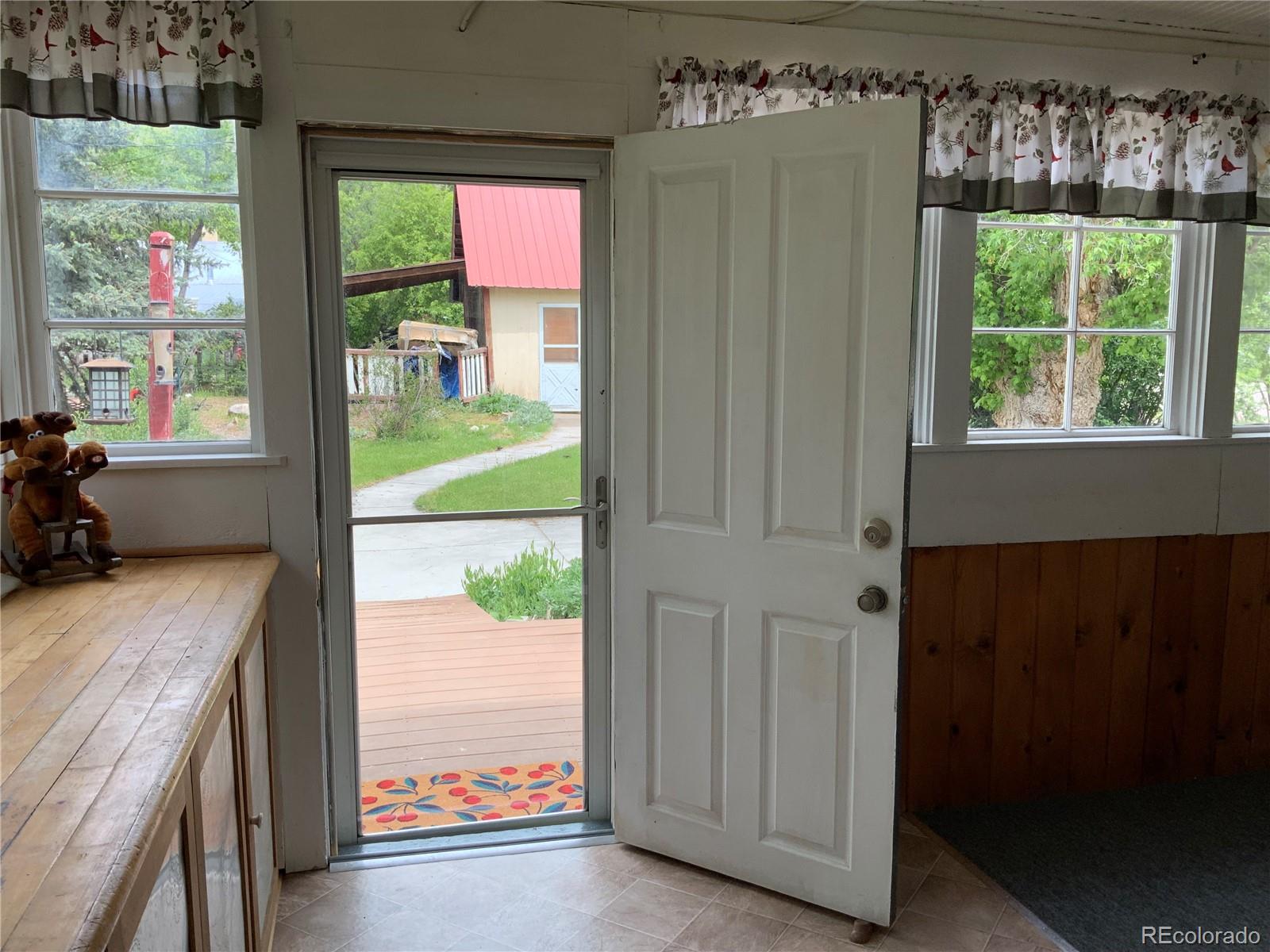 1011 Main Street Meeker CO 81641