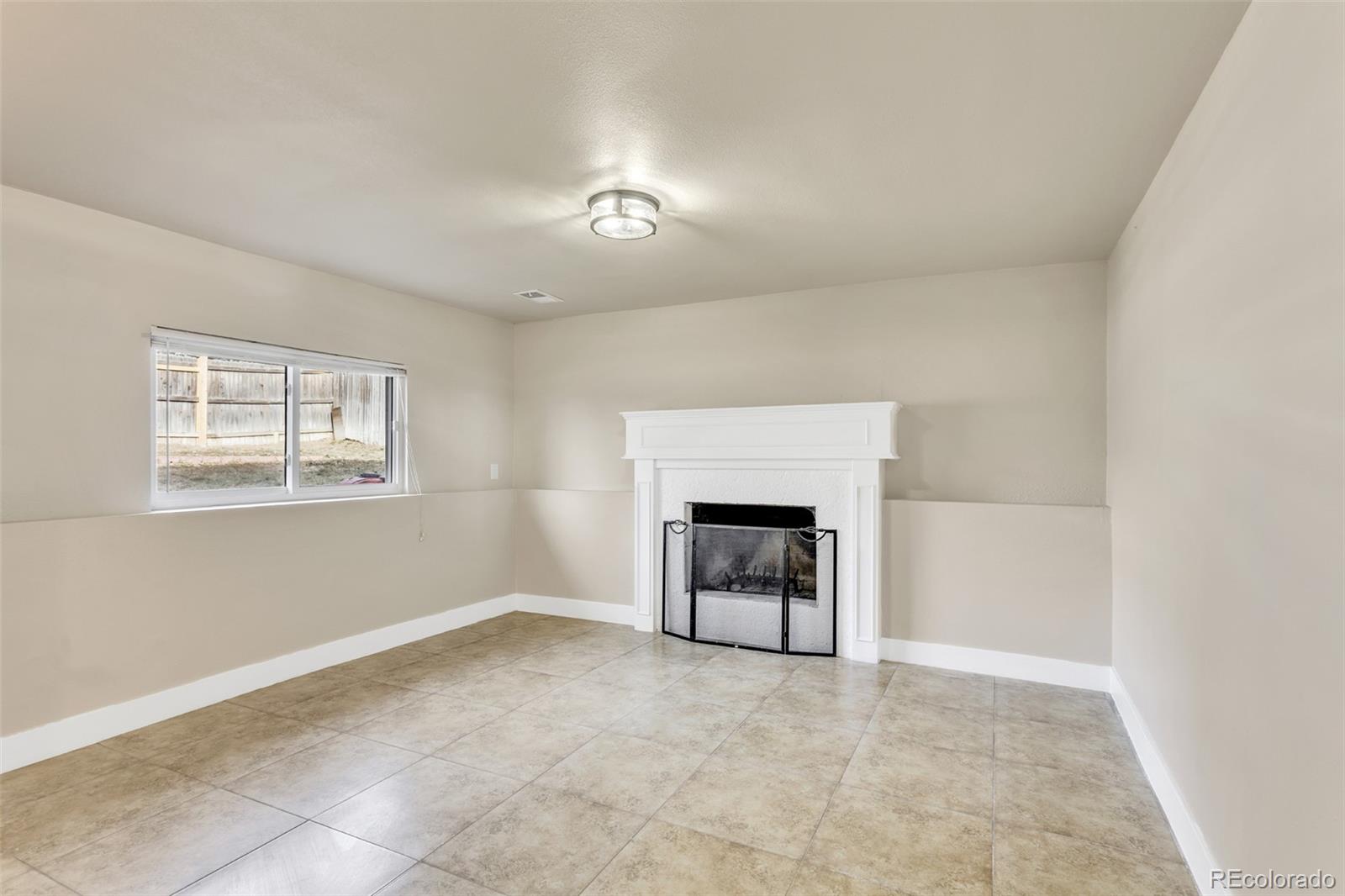4101 S Espana Way Aurora CO 80013
