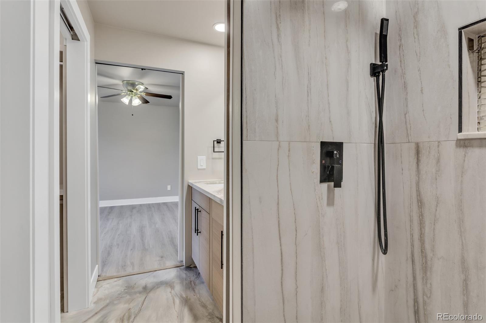 4101 S Espana Way Aurora CO 80013