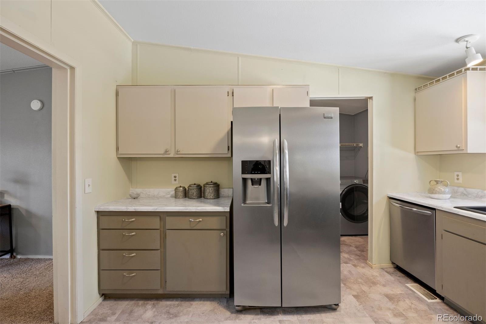 8646 S Carr Street Littleton CO 80128