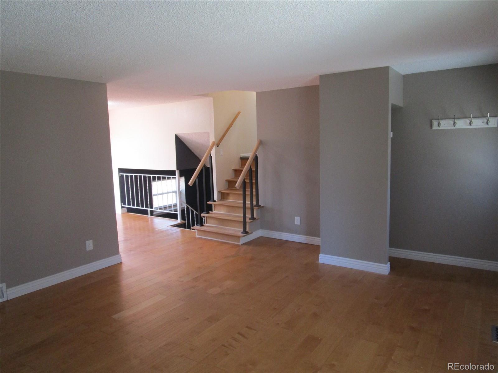 1291 S Olathe Way Aurora CO 80017