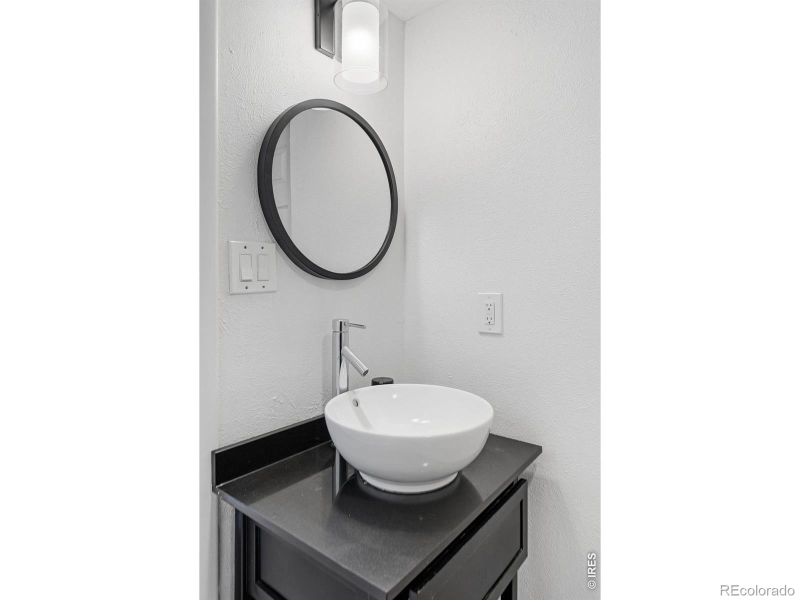 3790 Iris Avenue Boulder CO 80301