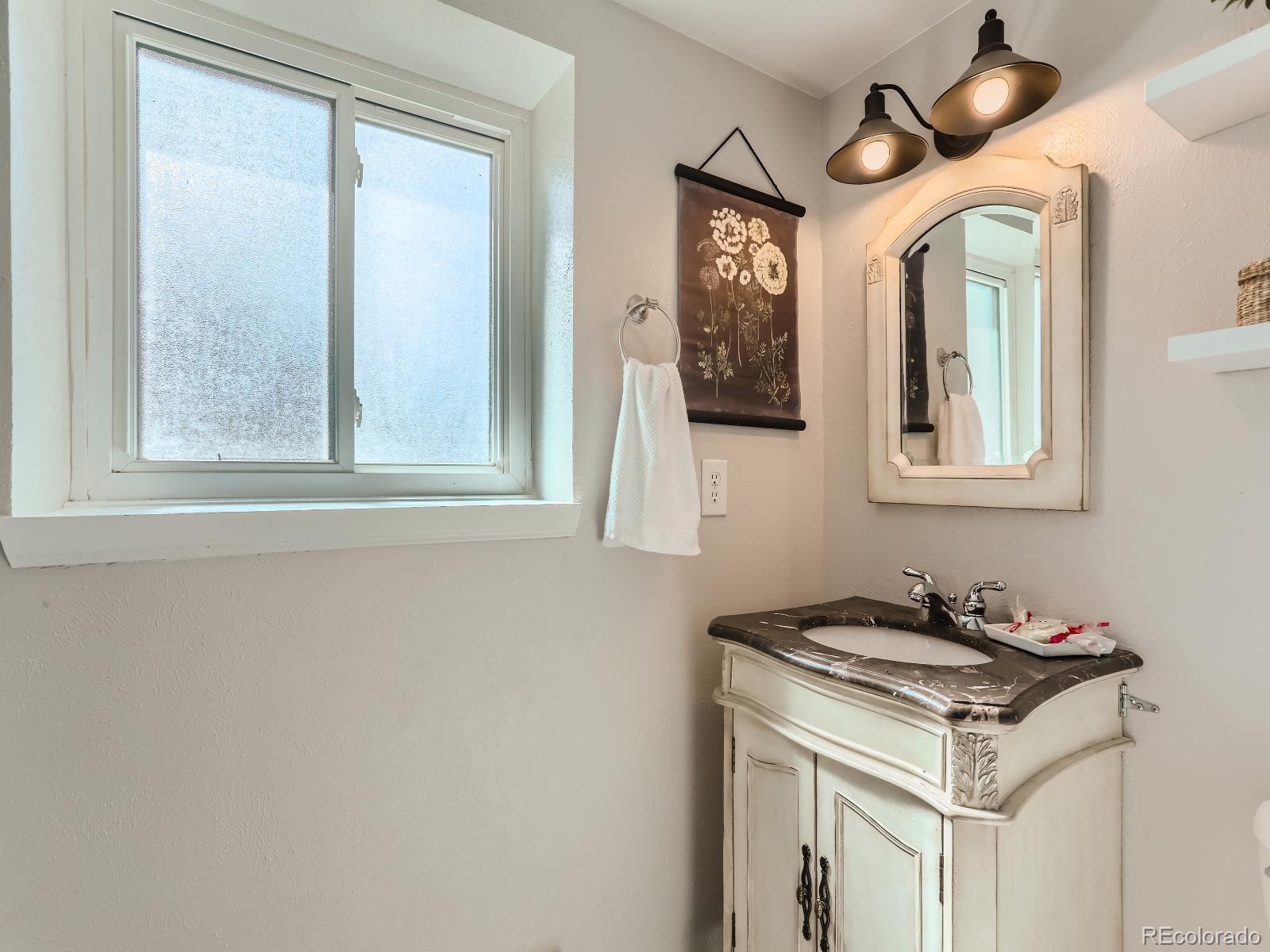 1251 S Uravan Street Aurora CO 80017