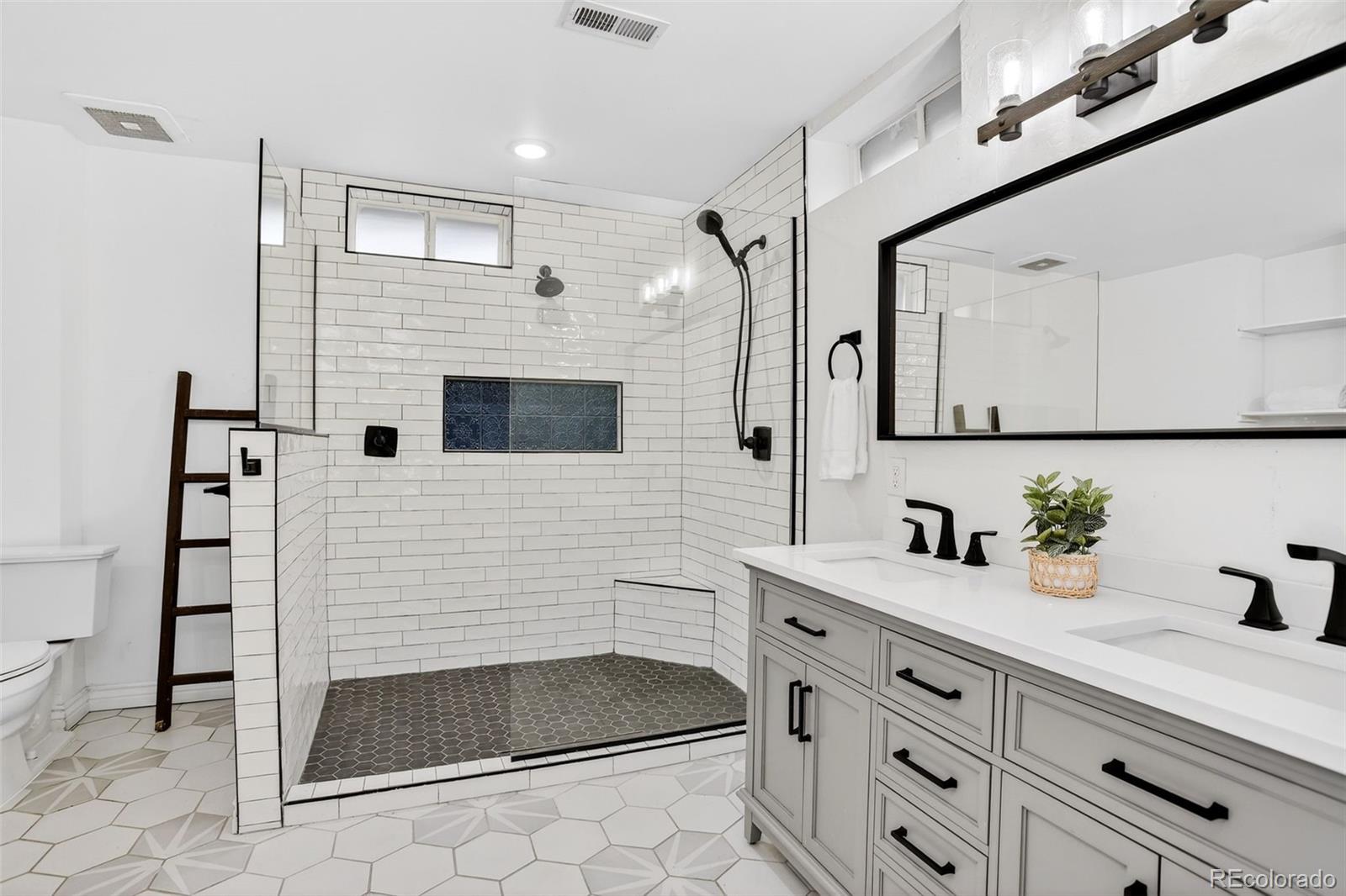 2550 Fenton Street Edgewater CO 80214
