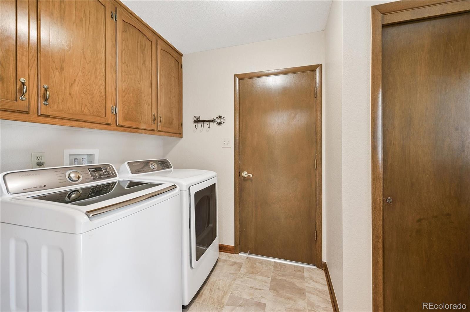 2212 Ammons Street Lakewood CO 80214