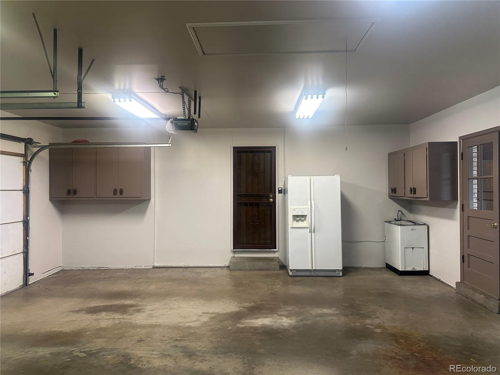 2212 Ammons Street Lakewood CO 80214