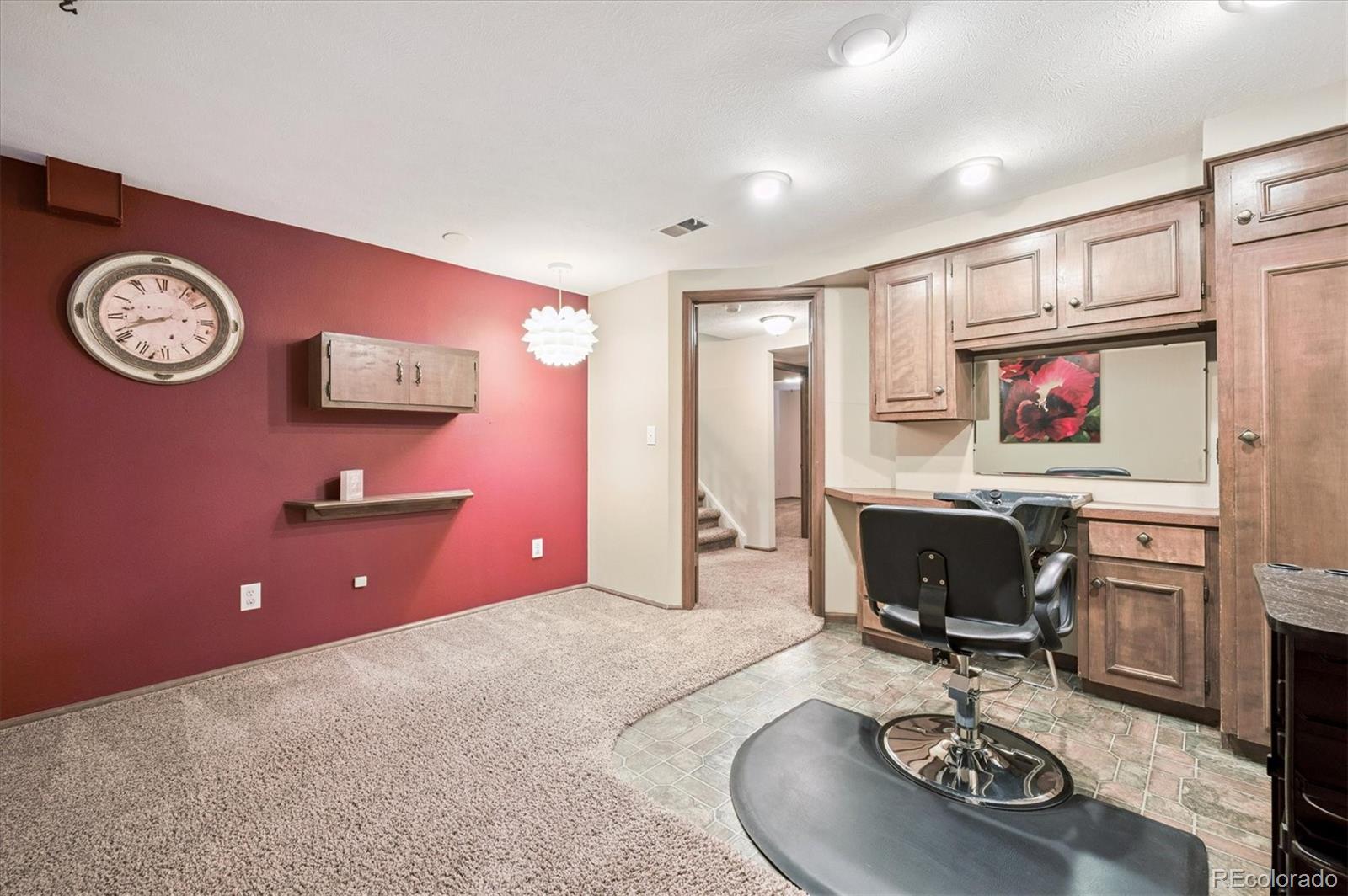 2212 Ammons Street Lakewood CO 80214