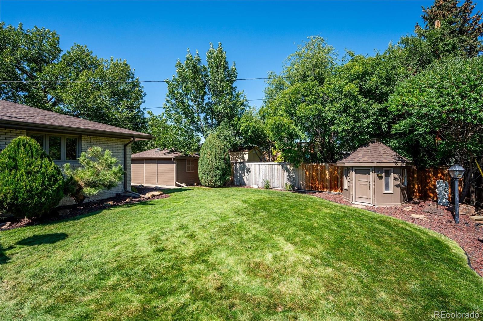 2212 Ammons Street Lakewood CO 80214