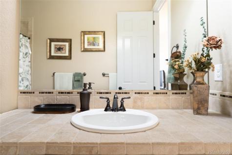 15828 Esprit Run Broomfield CO 80023