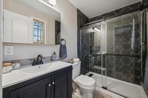 840 Kingston Street Aurora CO 80010