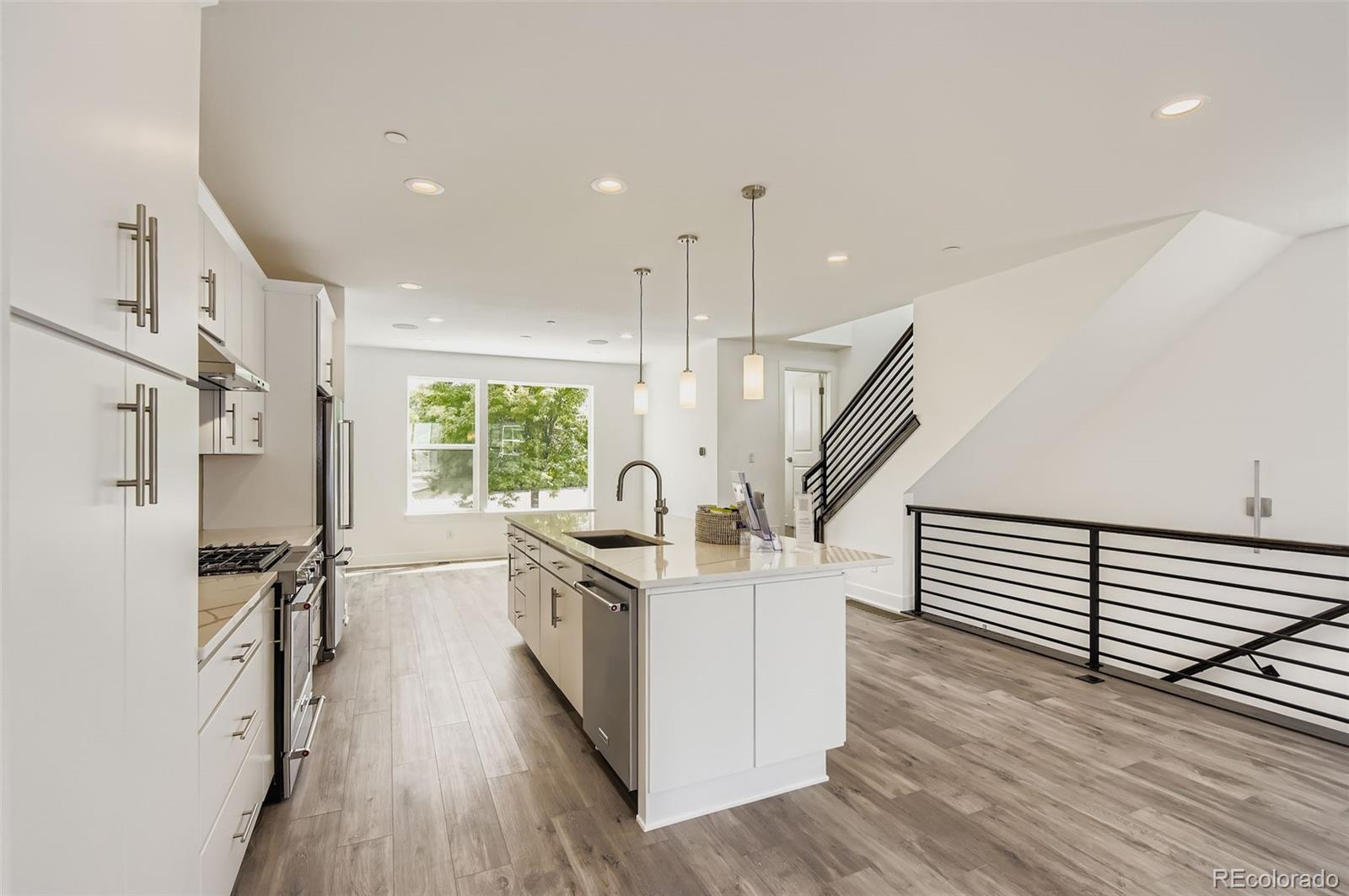 10886 E Hinsdale Circle Centennial CO 80112