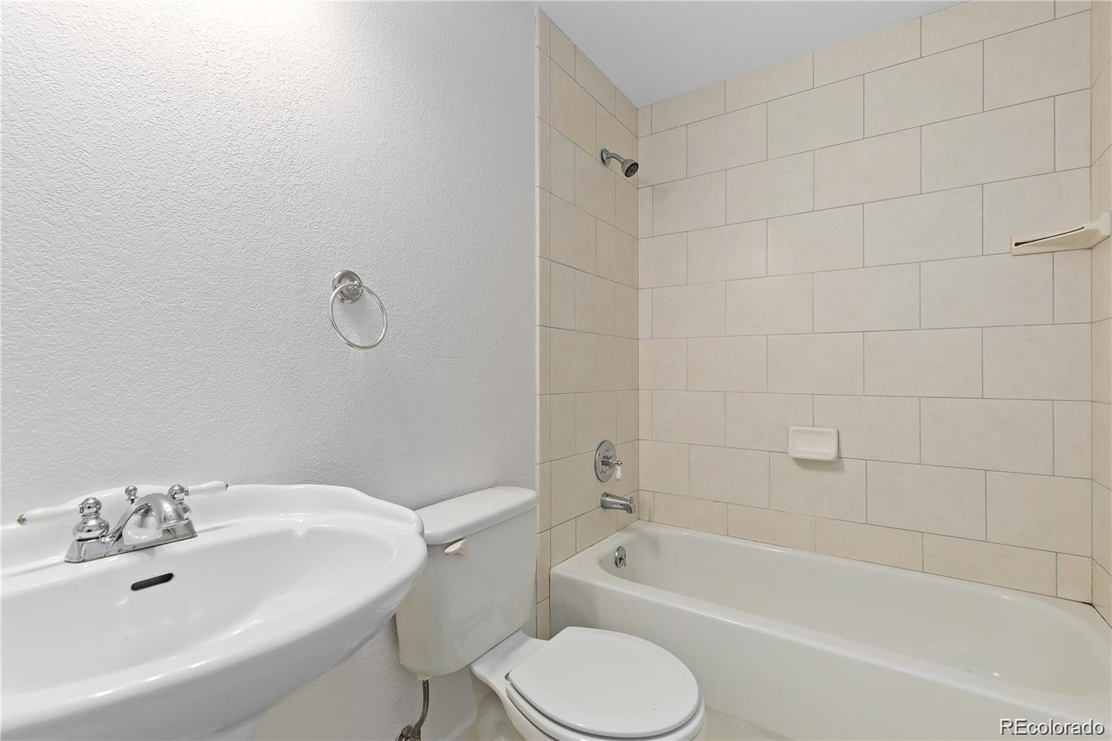 8642 Canongate Lane Highlands Ranch CO 80130