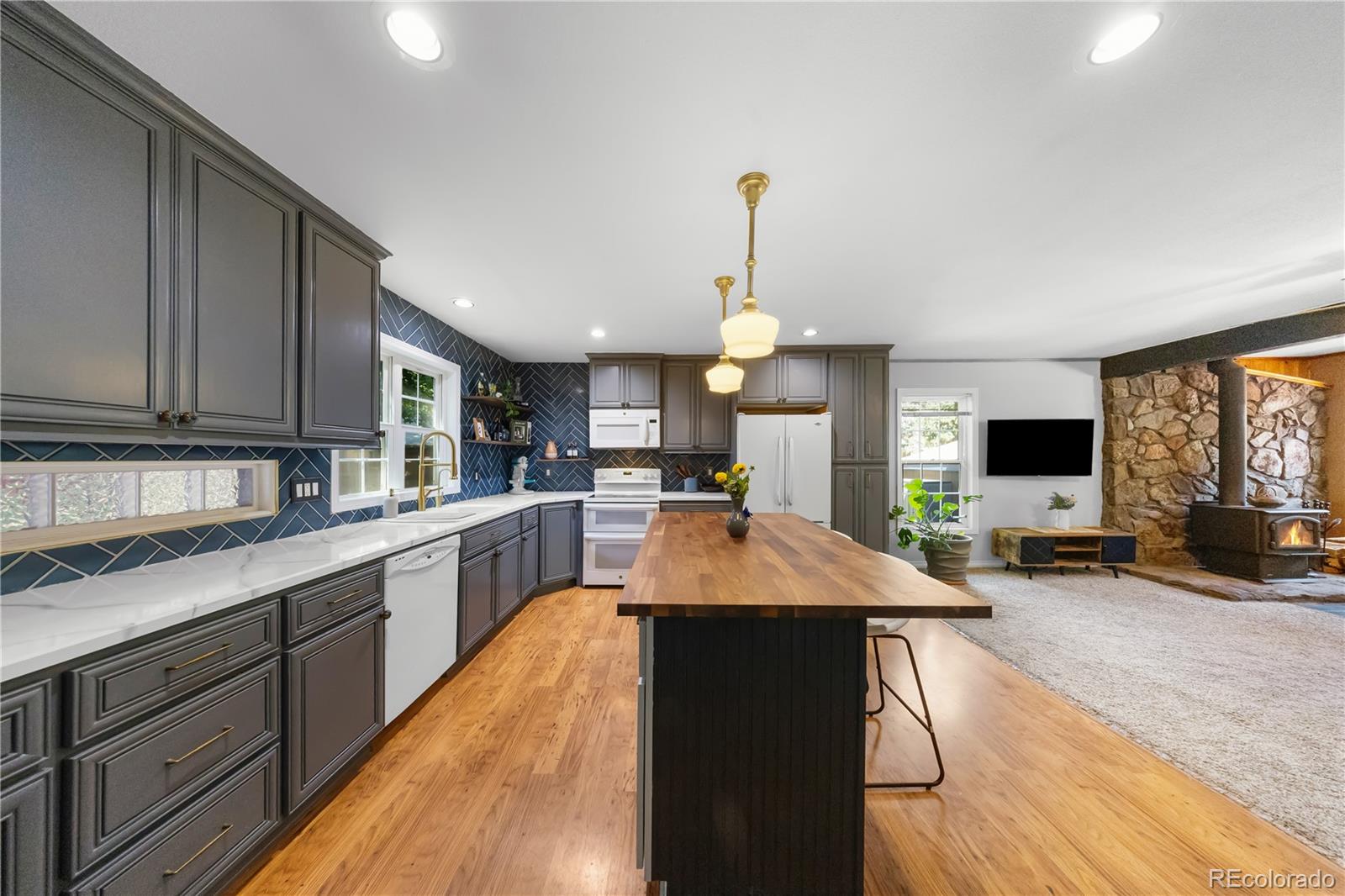 32 Idlewild Lane Loveland CO 80537