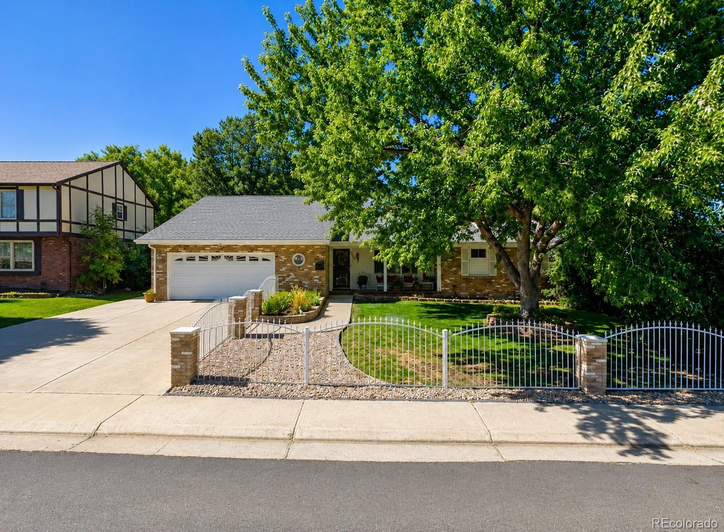 2647 S Linden Court Denver CO 80222