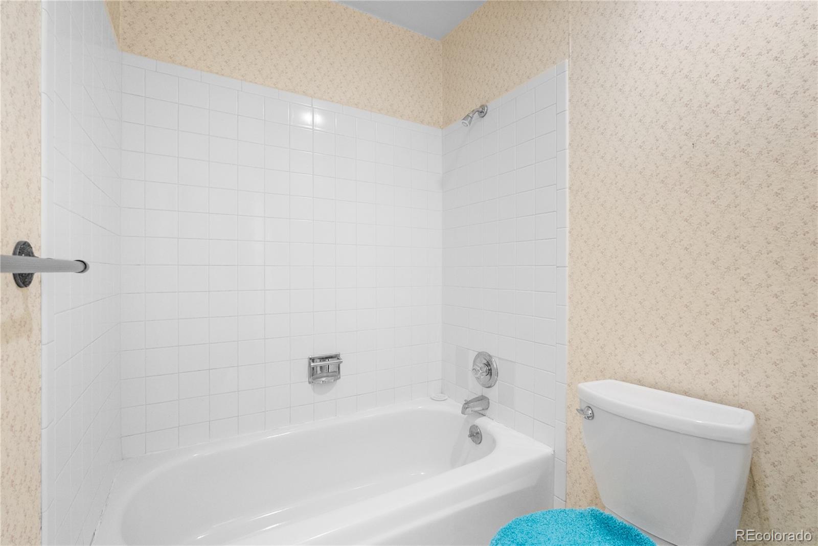 2647 S Linden Court Denver CO 80222