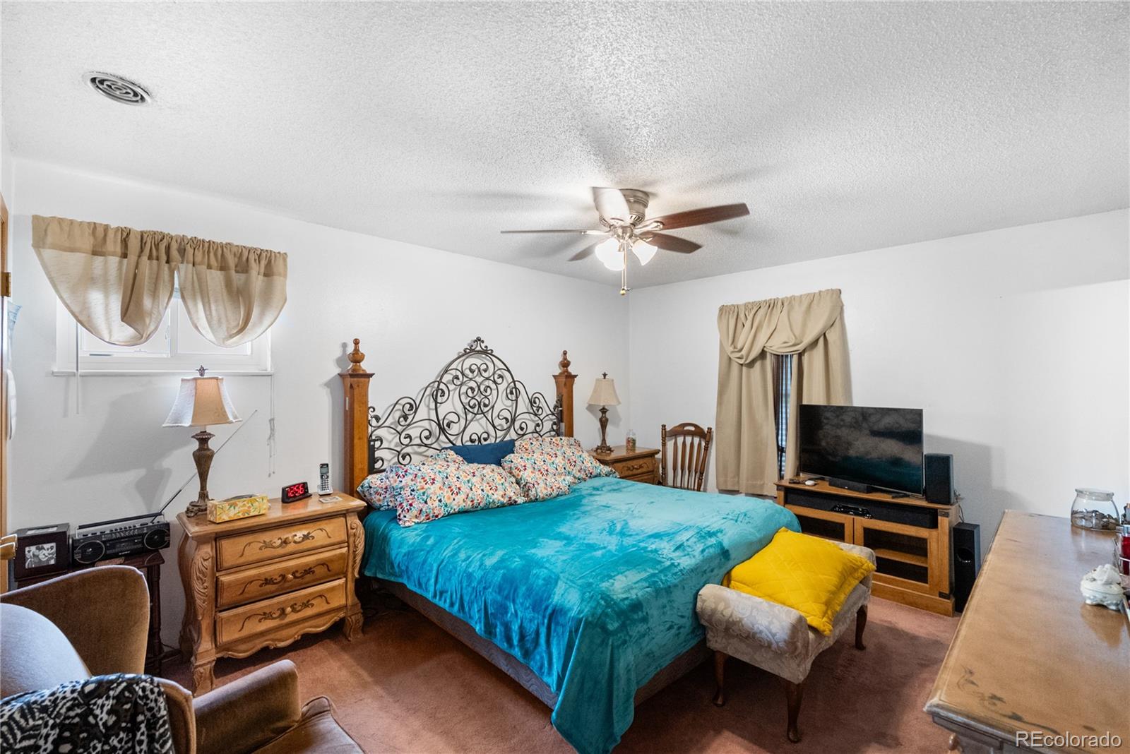 2647 S Linden Court Denver CO 80222