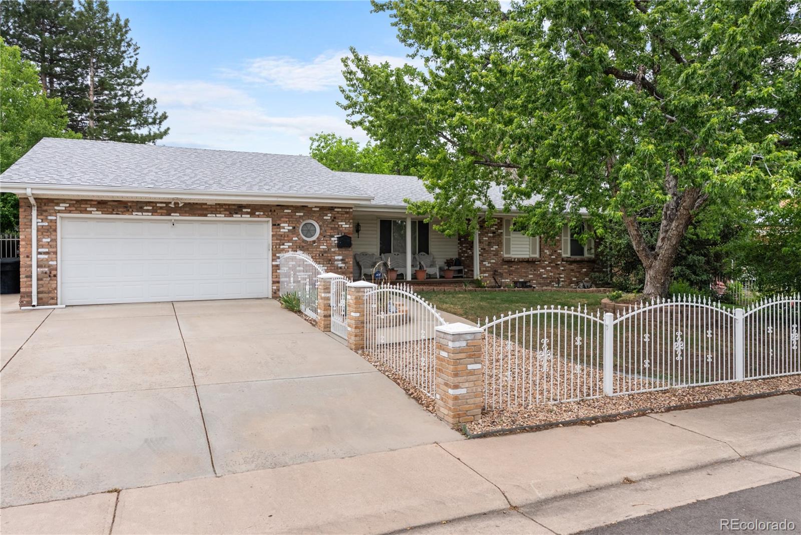 2647 S Linden Court Denver CO 80222