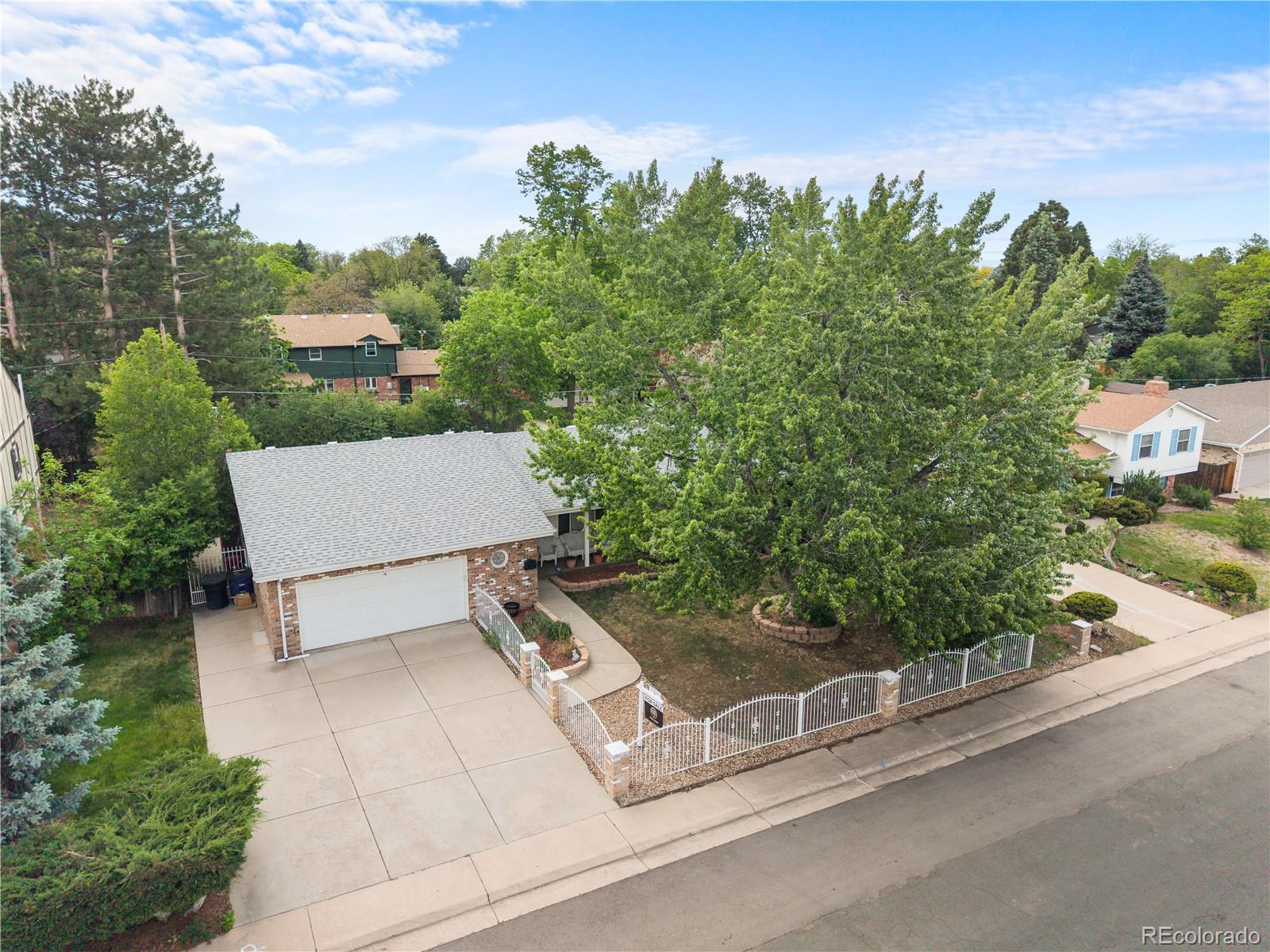 2647 S Linden Court Denver CO 80222