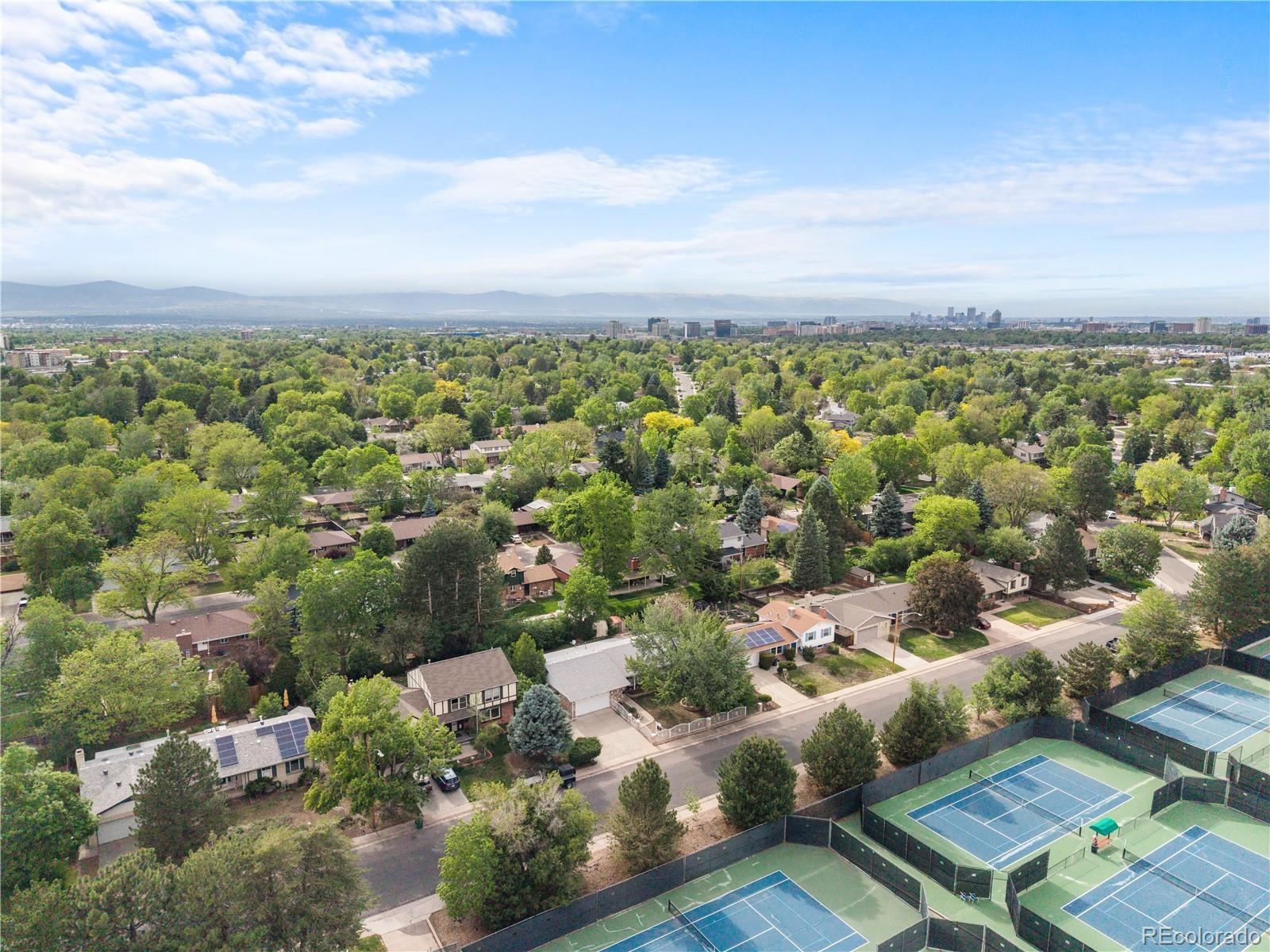 2647 S Linden Court Denver CO 80222