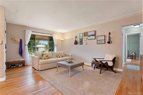3526 Ivanhoe Street Denver CO 80207