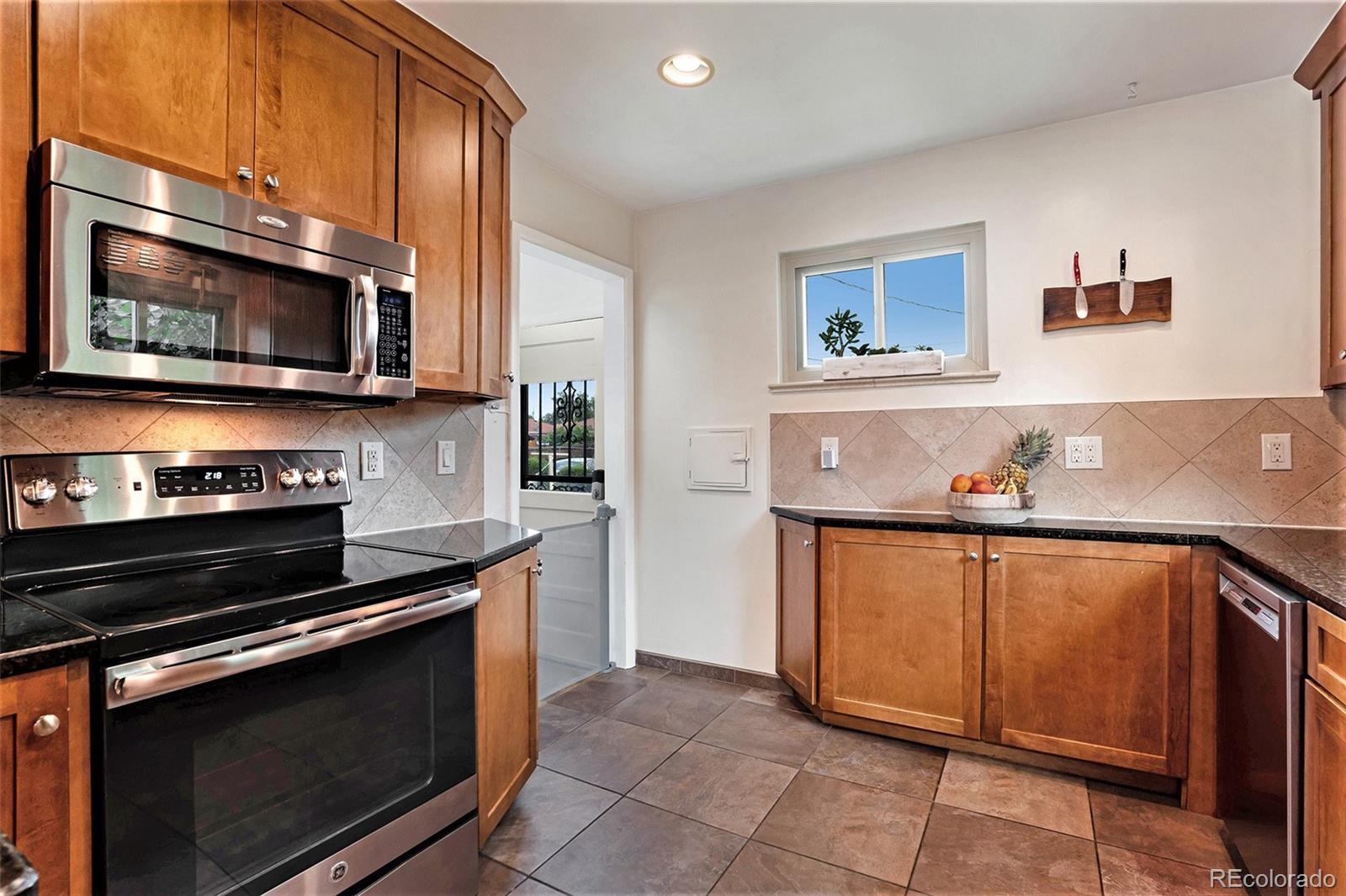 3526 Ivanhoe Street Denver CO 80207