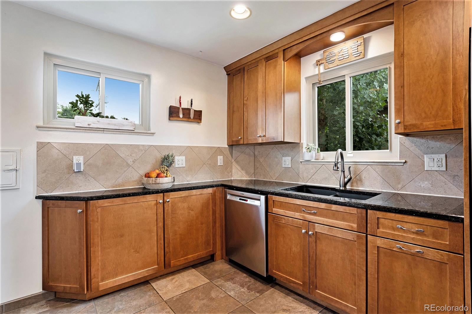 3526 Ivanhoe Street Denver CO 80207