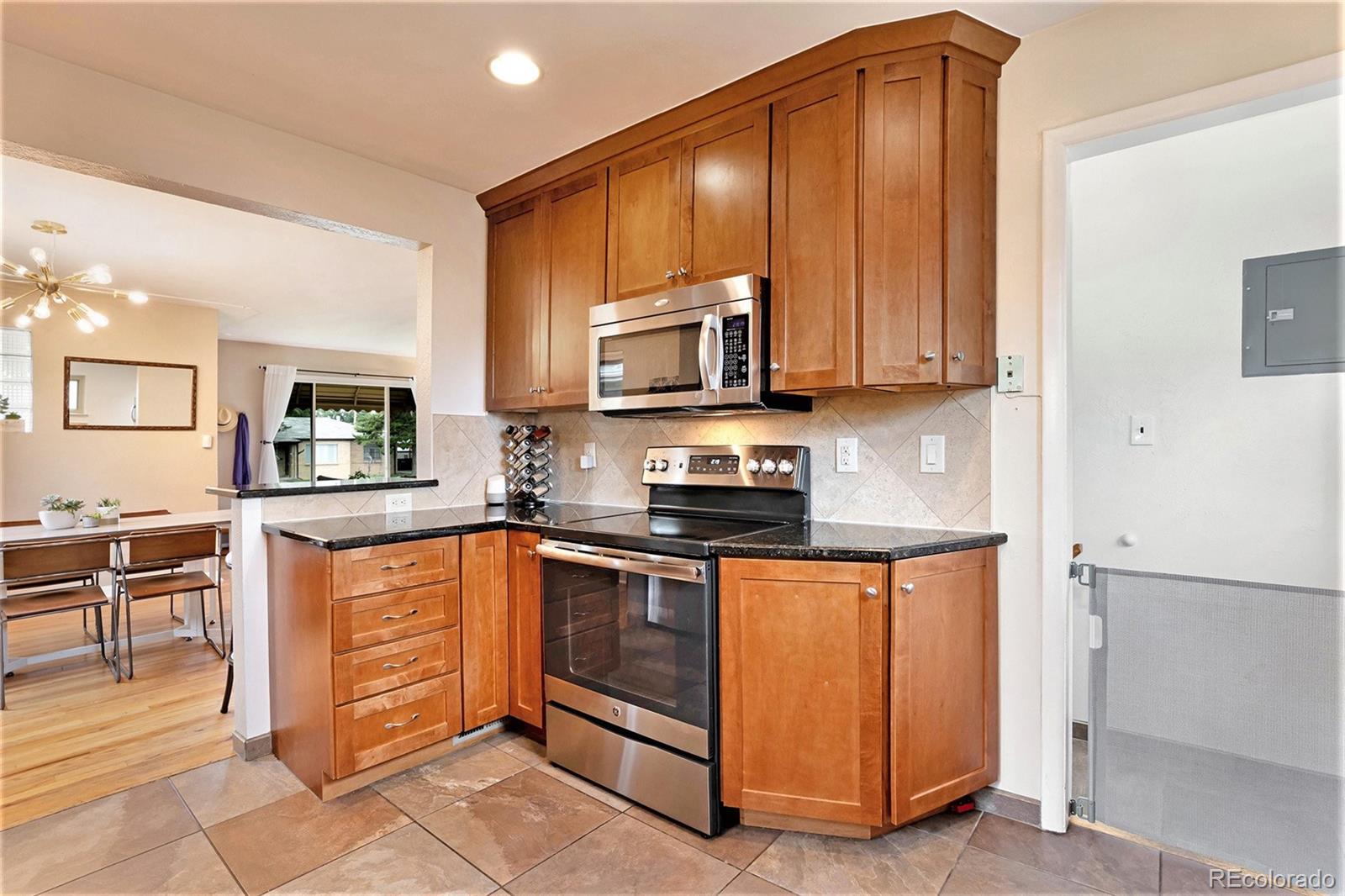 3526 Ivanhoe Street Denver CO 80207
