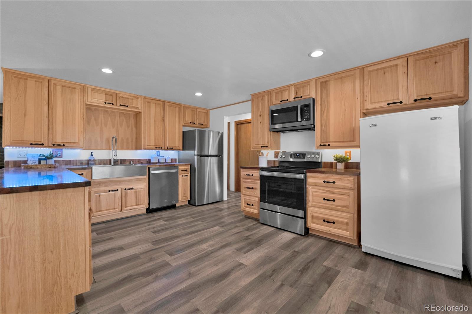 450 Bent Avenue Akron CO 80720