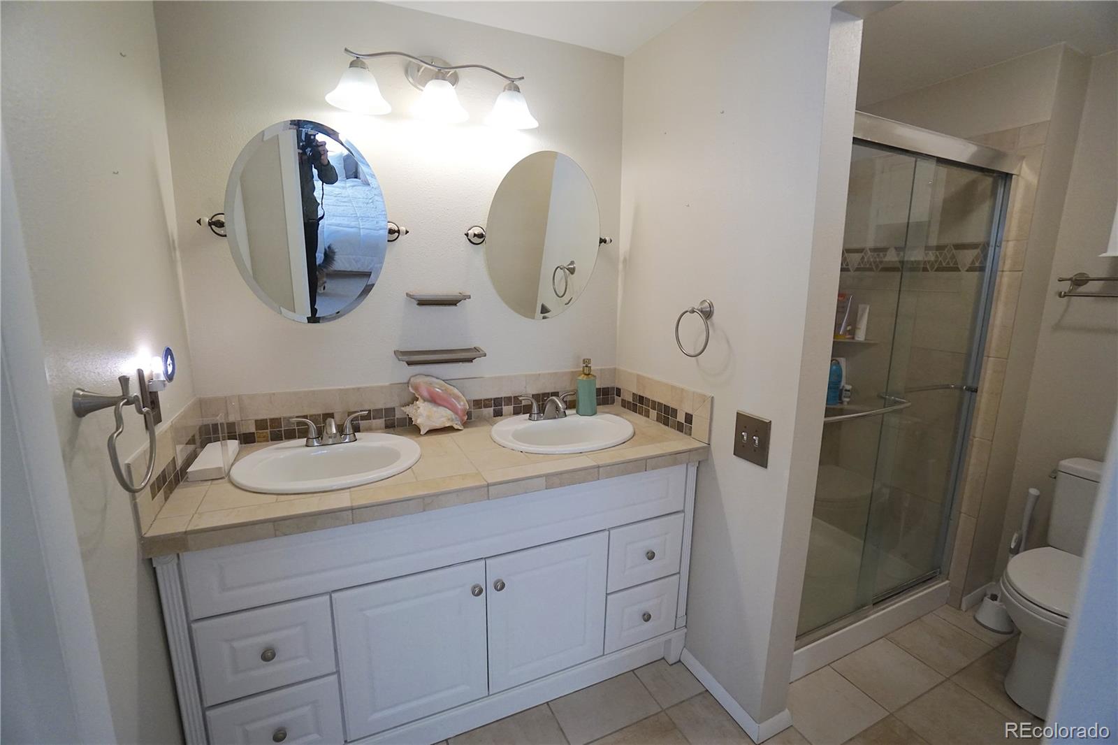 11104 W San Juan Range Road Littleton CO 80127