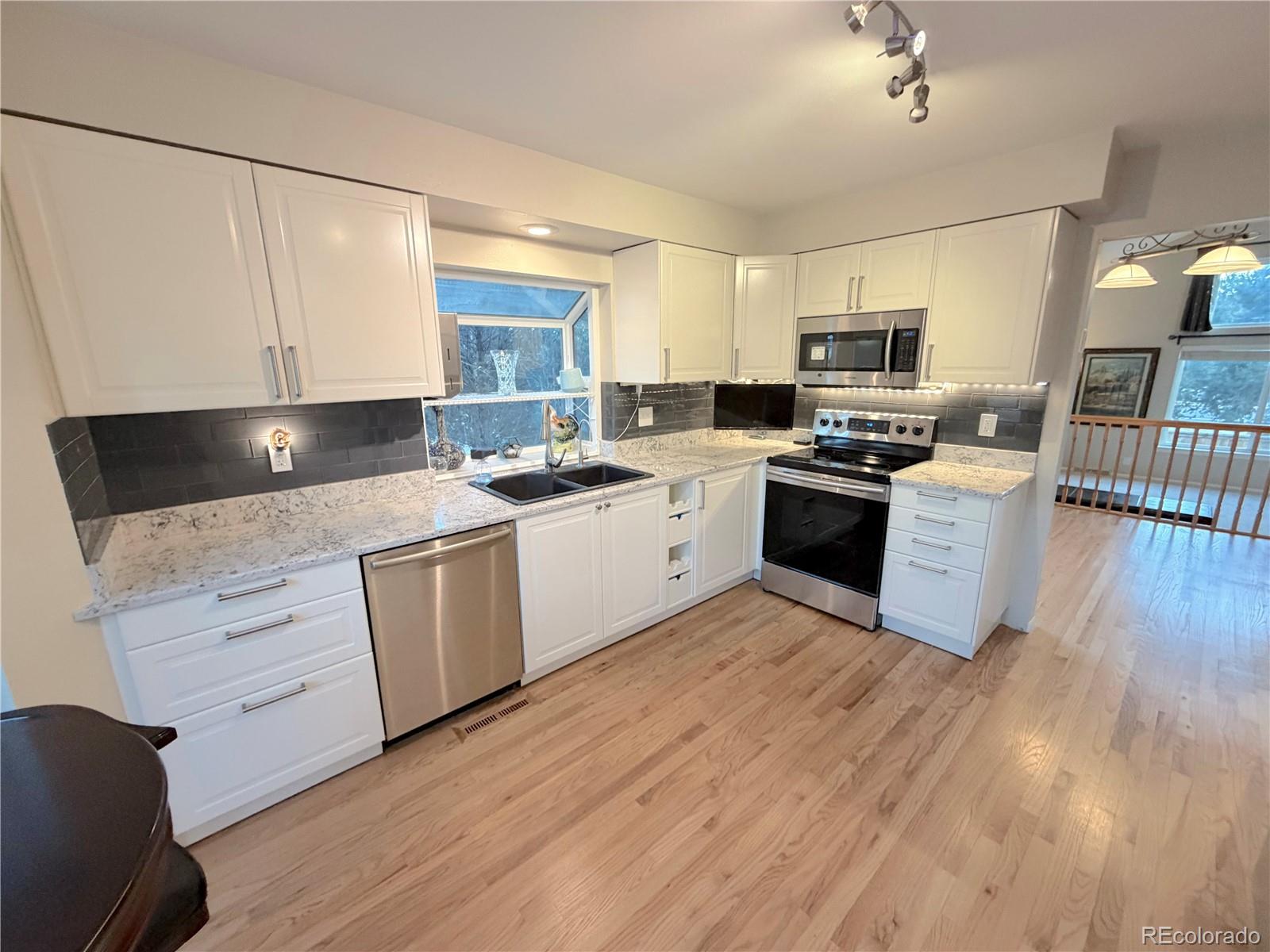 11104 W San Juan Range Road Littleton CO 80127