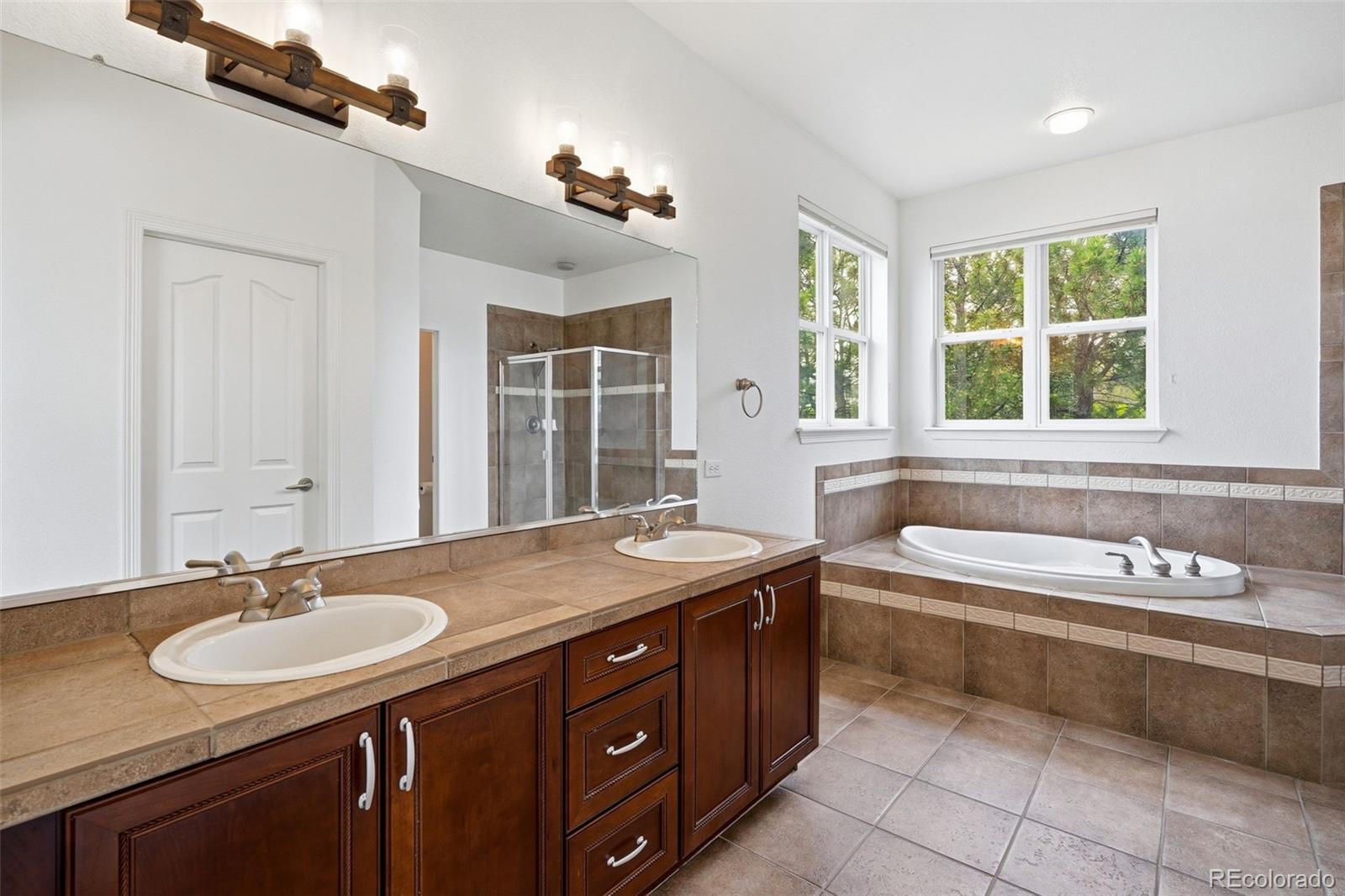 1744 Edgewater Place Longmont CO 80504