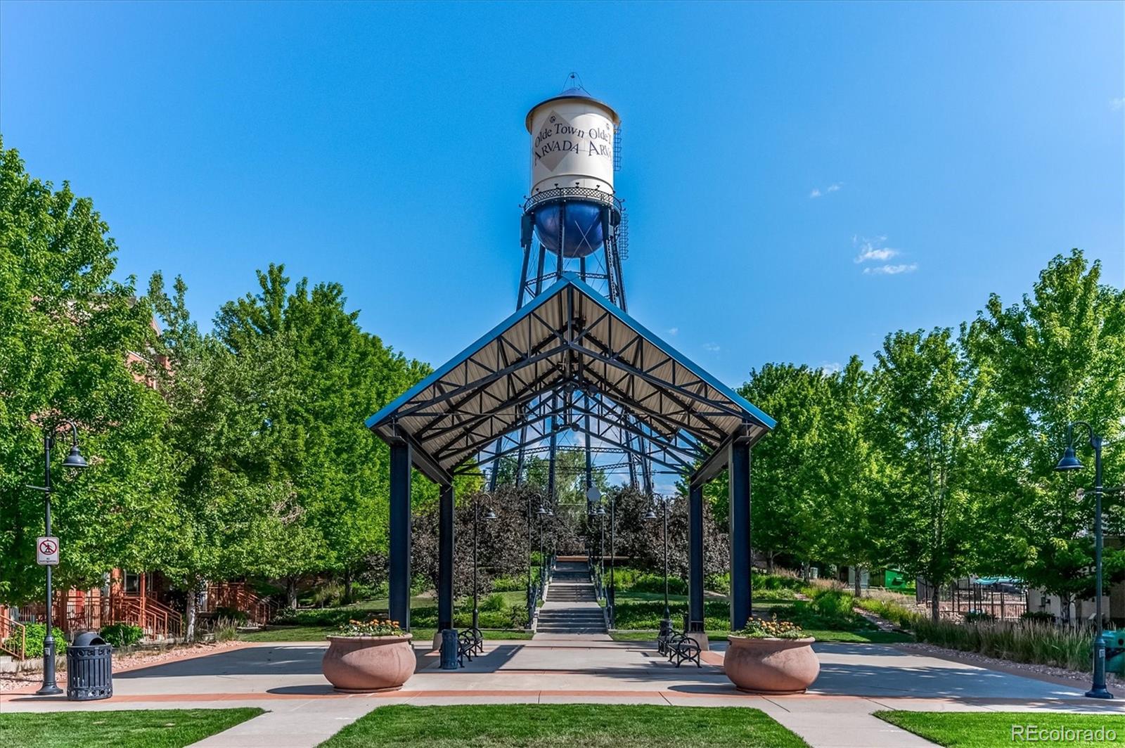 5755 Dover Street Arvada CO 80002