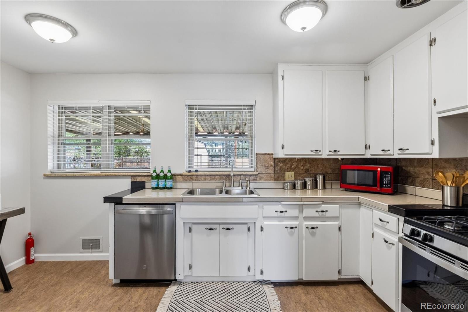 5755 Dover Street Arvada CO 80002
