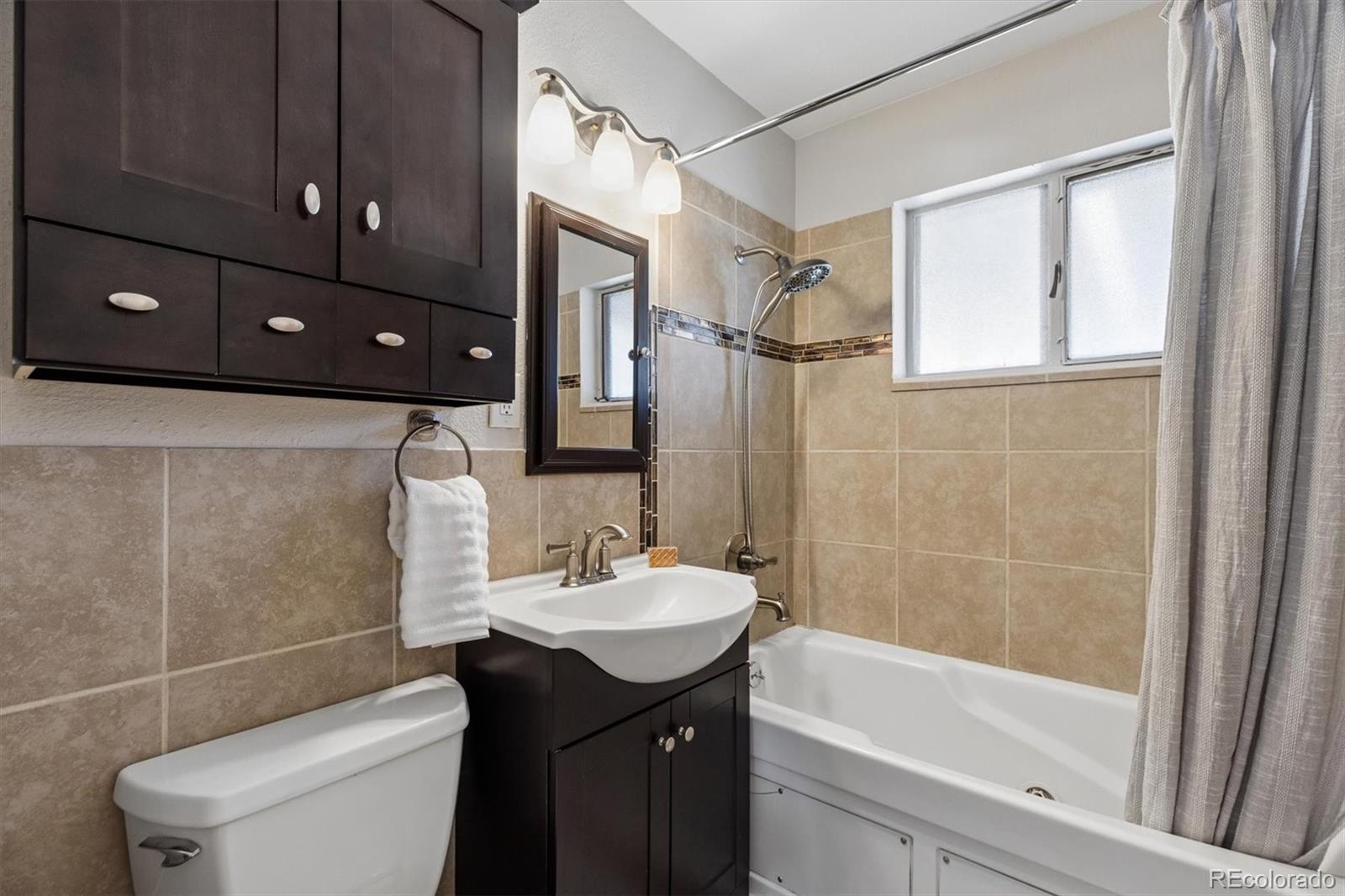 5755 Dover Street Arvada CO 80002