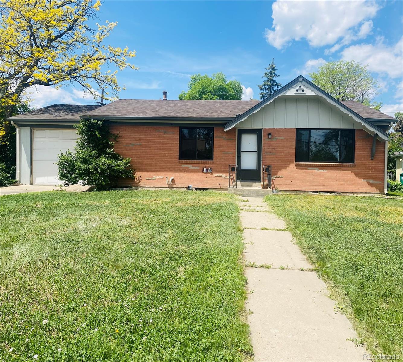 153 S Pierce Street Lakewood CO 80226