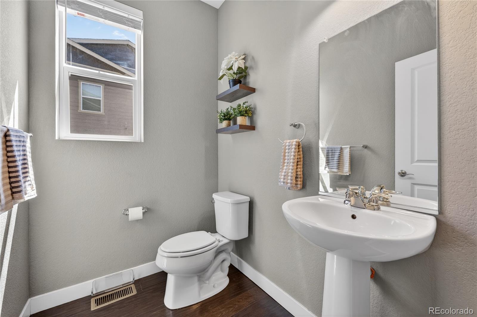 2377 W 165th Lane Broomfield CO 80023