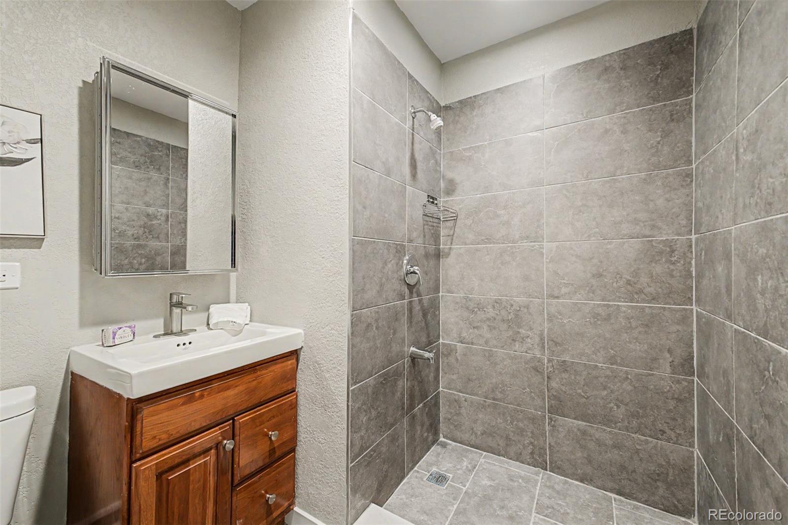 4885 W 11th Avenue Denver CO 80204