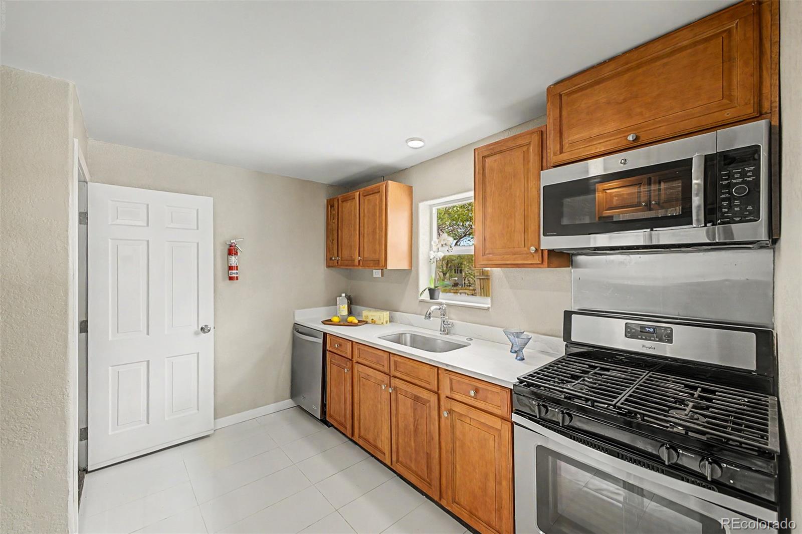 4885 W 11th Avenue Denver CO 80204