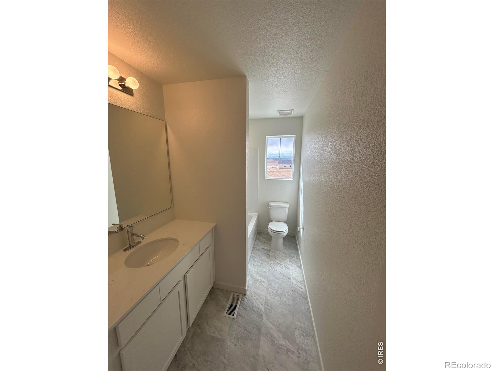 220 Dawn Drive Hudson CO 80642