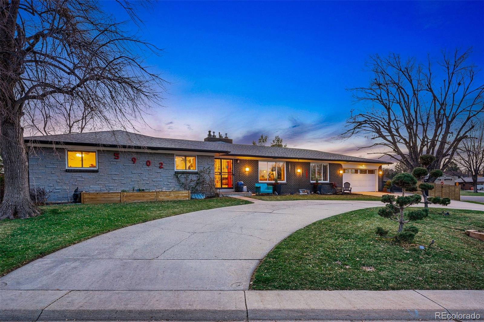5902 W Green Meadows Place Denver CO 80227