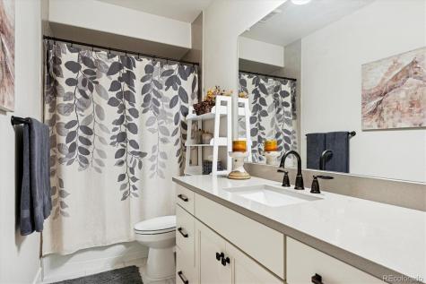 21866 E Swallow Place Aurora CO 80016