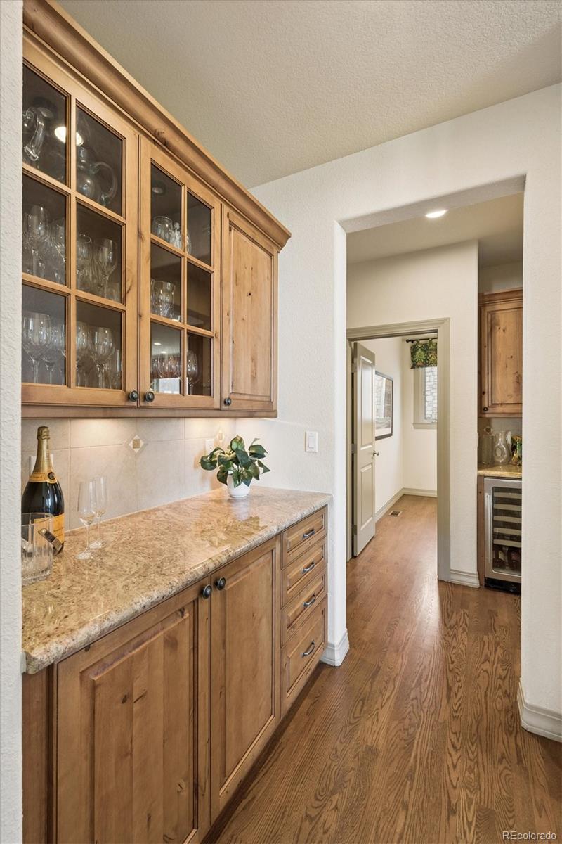 6893 S Netherland Way Aurora CO 80016