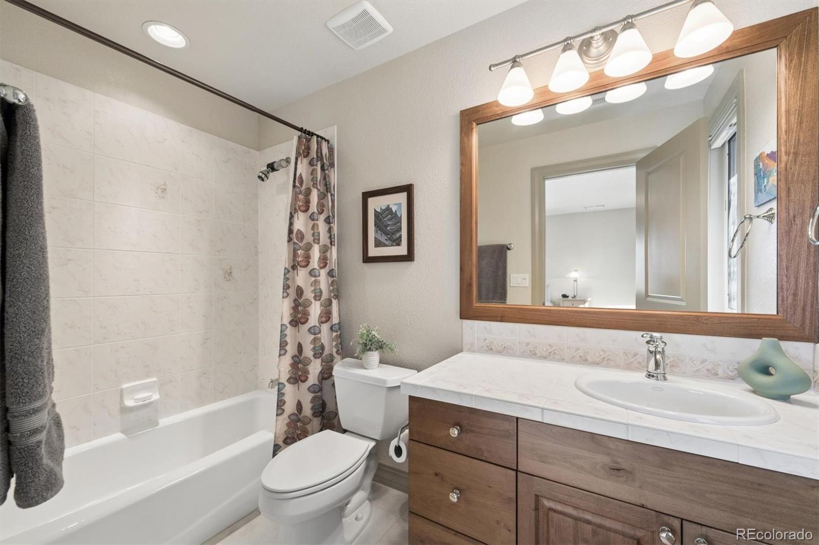 6893 S Netherland Way Aurora CO 80016