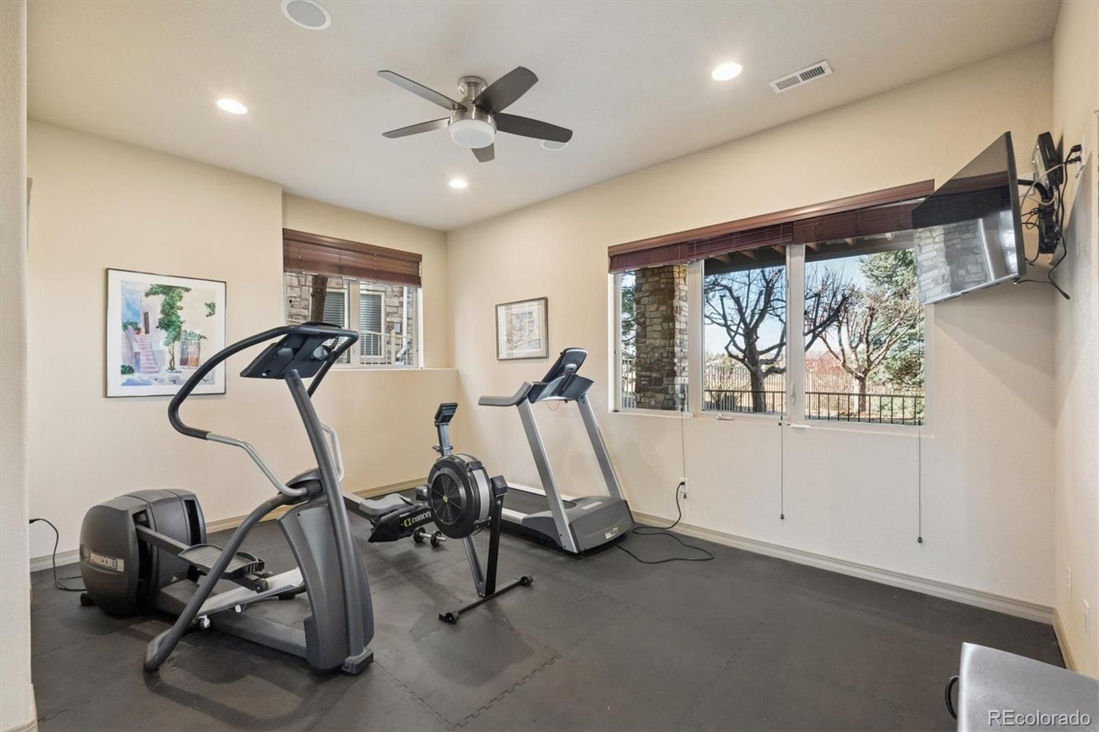 6893 S Netherland Way Aurora CO 80016