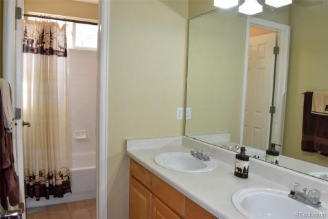 2945 E 135th Place Thornton CO 80241
