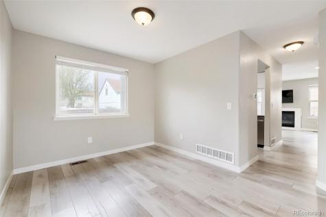 12831 Royal Court Broomfield CO 80020