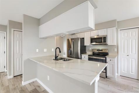 12831 Royal Court Broomfield CO 80020